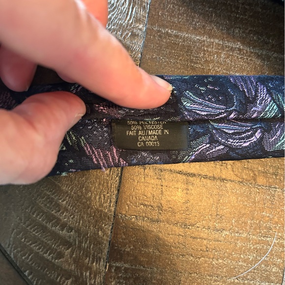 Vintage Christian Dior Tie - Picture 4 of 4